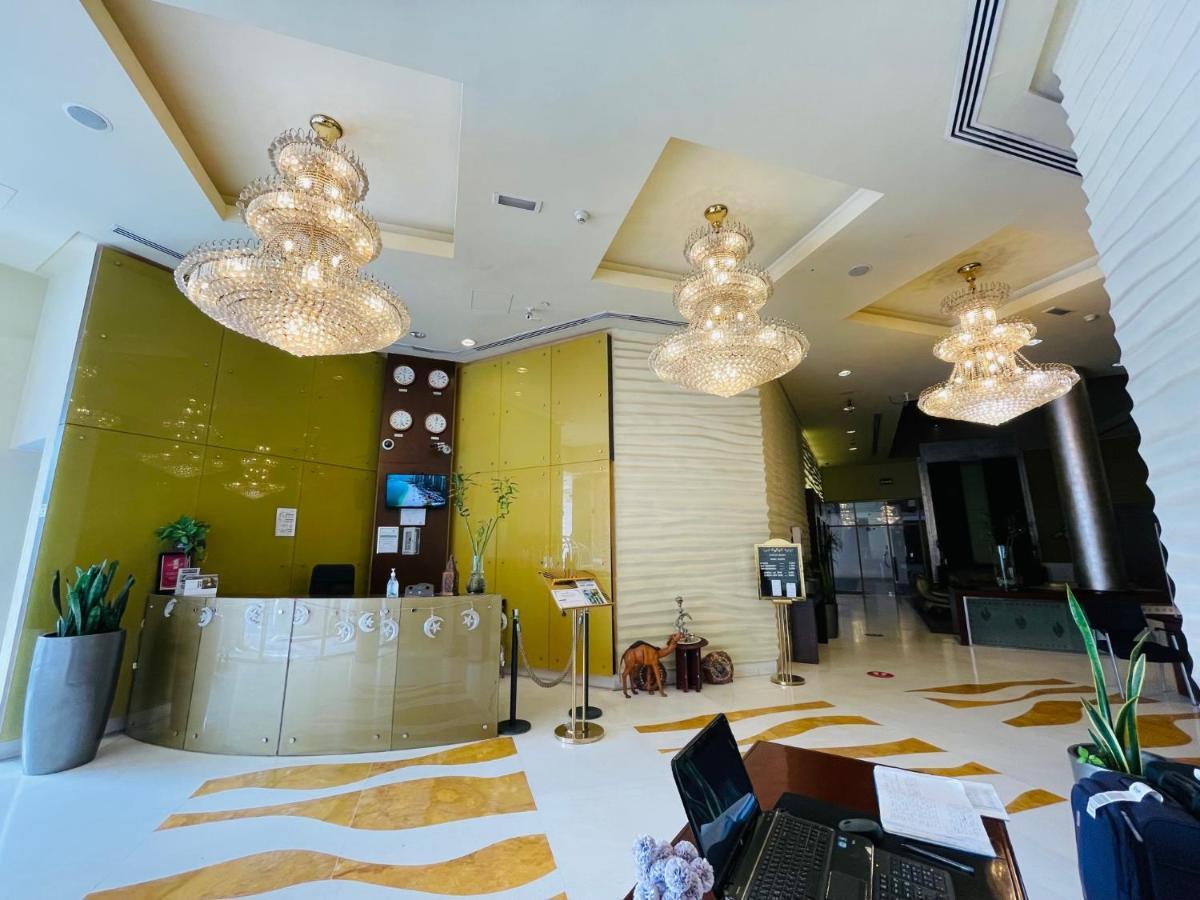 Tulip Creek Hotel Apartments Dubaï Extérieur photo