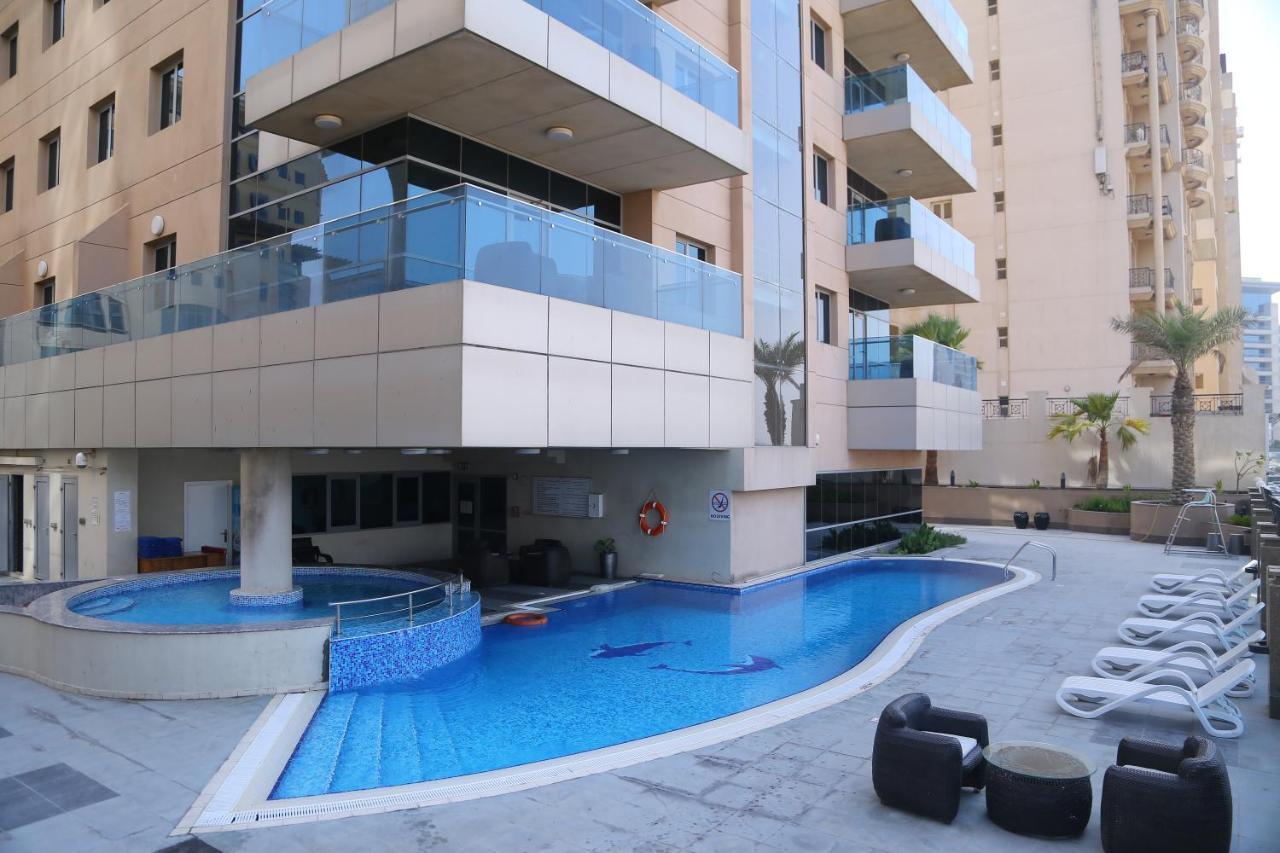Tulip Creek Hotel Apartments Dubaï Extérieur photo